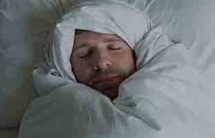 مقبلة على الزواج وخائفة ألا أكون كافية لزوجي