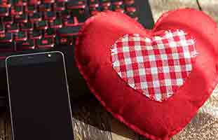 اكتشفت خيانه زوجي متأخرا بعد أن فقدت عائلتي بسببه ماذا أفعل