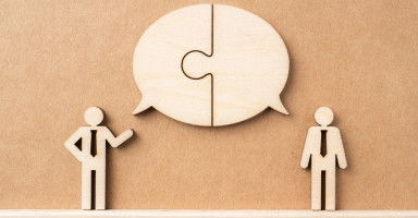 مهارات الحوار والتواصل وقواعد إدارة النقاش