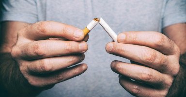 4 نصائح للإقلاع عن التدخين في رمضان