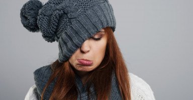 أعراض اكتئاب الشتاء الموسمي وطرق علاجه