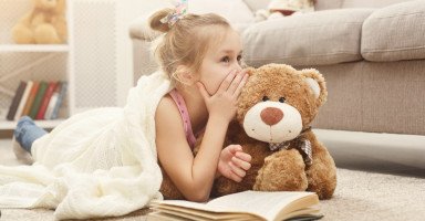 10 نصائح لعلاج الكذب عند الأطفال