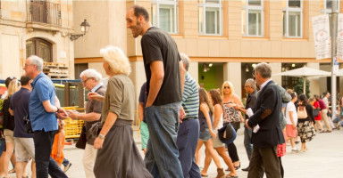 ما تفسير حلم زيادة الطول في المنام للرجل وللمرأة؟