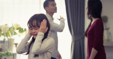 تأثير الخلافات والمشاكل الزوجية على الأبناء