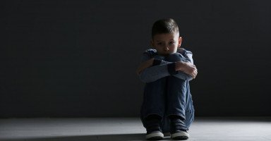 هل ينسى الطفل التحرش؟ علاج الطفل من ذكريات التحرش
