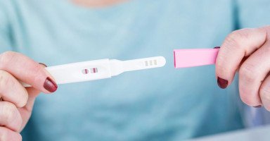 تفسير رؤية اختبار الحمل في المنام وحلم تحليل الحمل