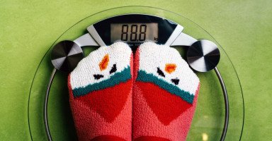 أسباب ثبات الوزن في الكيتو دايت وطرق التغلب عليها