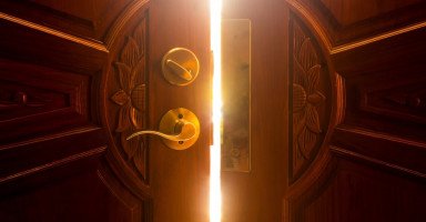 الباب في المنام وتفسير حلم الأبواب بالتفصيل