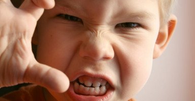 أشكال العدوانية عند الطفل وتعديل السلوك العدواني