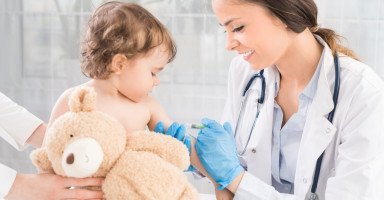 تطعيمات الأطفال وحديثي الولادة وأهم اللقاحات للأطفال