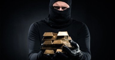 تفسير سرقة الذهب في المنام وحلم سرقة الذهب من شخص