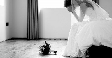فقدان العذرية قبل الزواج بين الخوف والبحث عن حلول