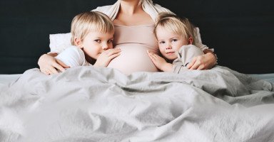أضرار الحمل المتتابع وفوائد الحمل المتكرر والمتتالي