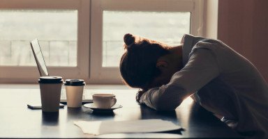 فقدان الشغف والطاقة في العمل وكيفية استعادة الشغف