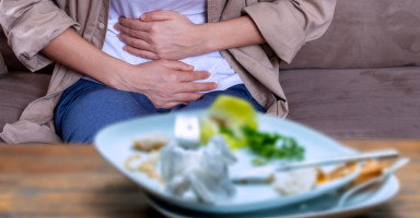 تفسير التسمم الغذائي في المنام وحلم التسمم بالطعام