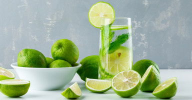 تفسير رؤية عصير الليمون في المنام وحلم شرب الليمون
