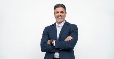 صفات شخصية البطل ENFJ أو المعلم وعيوبها