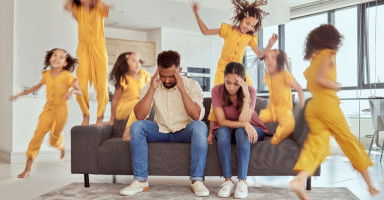 ما هي أفضل أطعمة وأكلات لتهدئة الطفل كثير الحركة؟