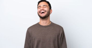 ما هي نقاط ضعف الرجل أمام حبيبته؟