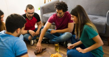 أسئلة لعبة الصراحة للشاب والبنت وأسئلة يجب تجنبها