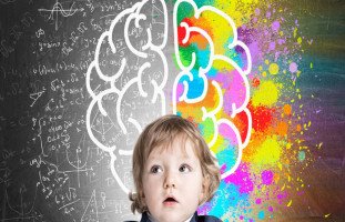 كيف تساعد نظرية العقل الأطفال على فهم الآخرين؟