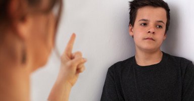 اختبار التعامل مع المراهقين: هل تعتقد أنك تفهم أبناءك المراهقين بشكل جيد؟