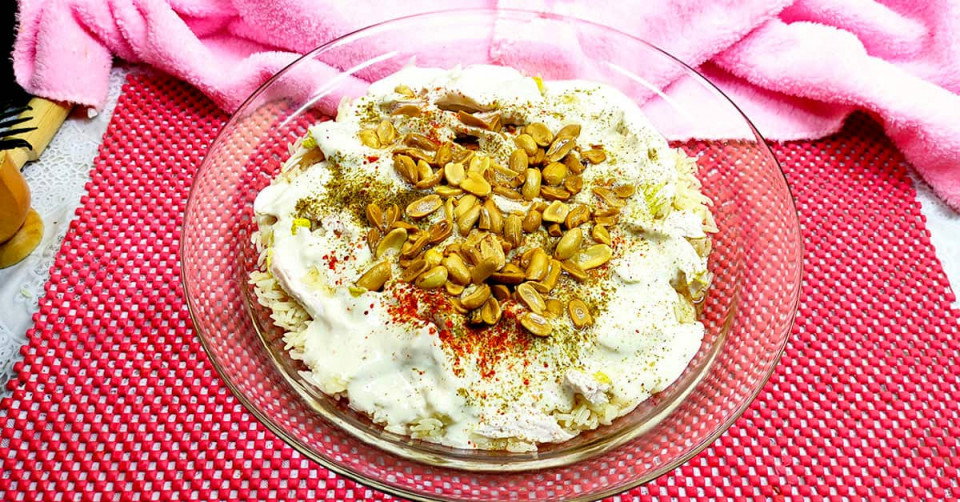 طريقة عمل فتة الدجاج السورية مع الرز - مطبخ حلوها 