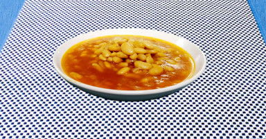 طريقة عمل الفاصولياء البيضاء بالصلصة بدون لحم