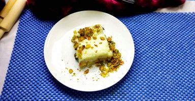 طريقة عمل حلى عيش السرايا بالقشطة المنزلي