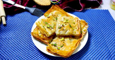 طريقة عمل الجلاش الحلو بحشوة الفول السوداني