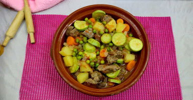 طاجن لحم بالبطاطس بالخضار