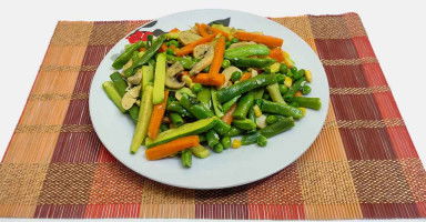 تقديم الخضار سوتيه بالزبدة