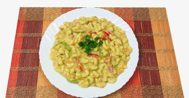 تقديم معكرونة وايت صوص