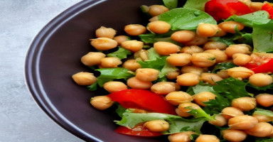 سلطة الحمص السورية