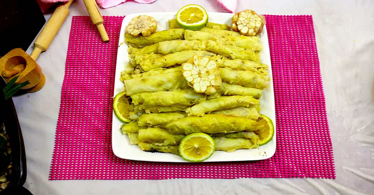 طريقة عمل محشي الكرنب بالأرز واللحمة