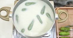 صورة طبخ الكوسا باللين