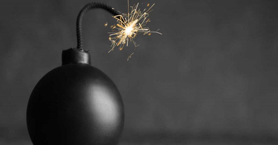 تفسير رؤية القنبلة في المنام - حلوها